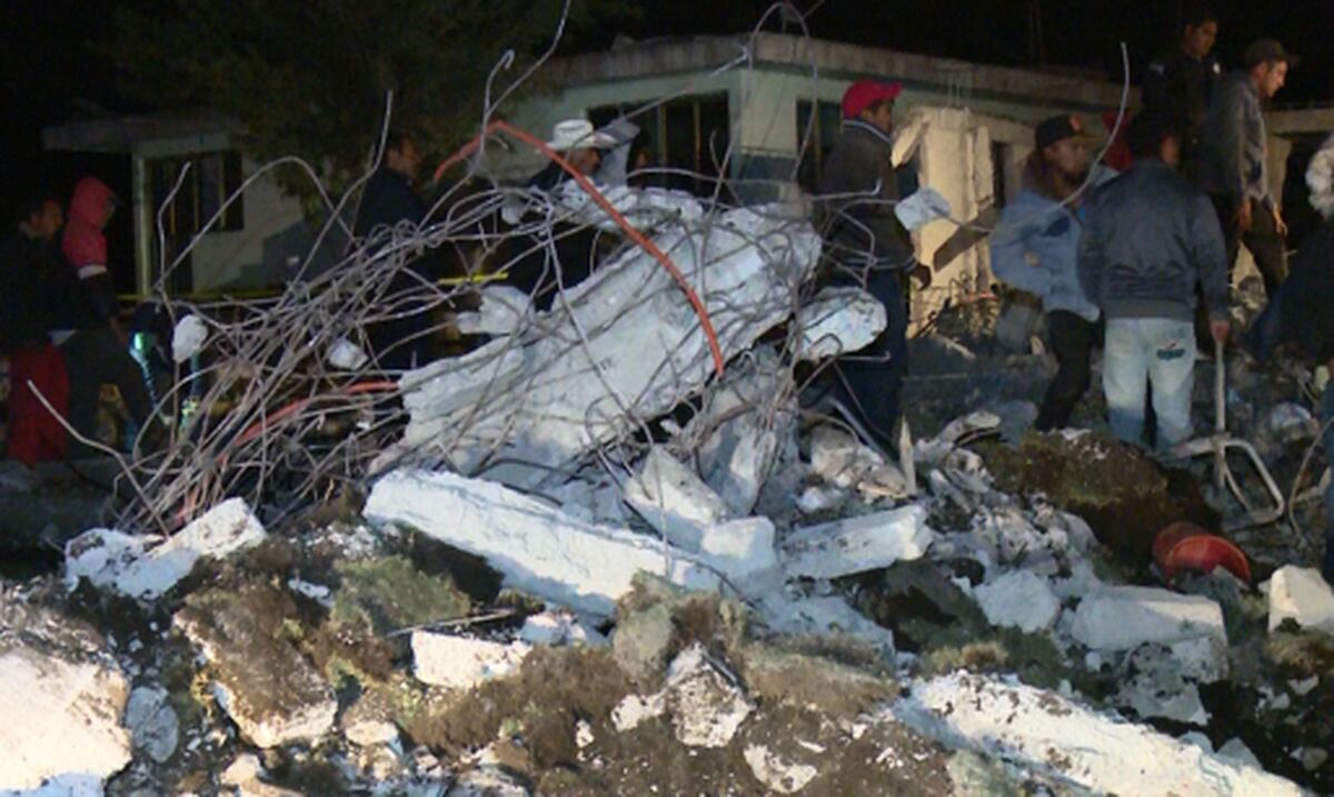 Explosión en depósito de fuegos artificiales deja 14 muertos - Primera Hora