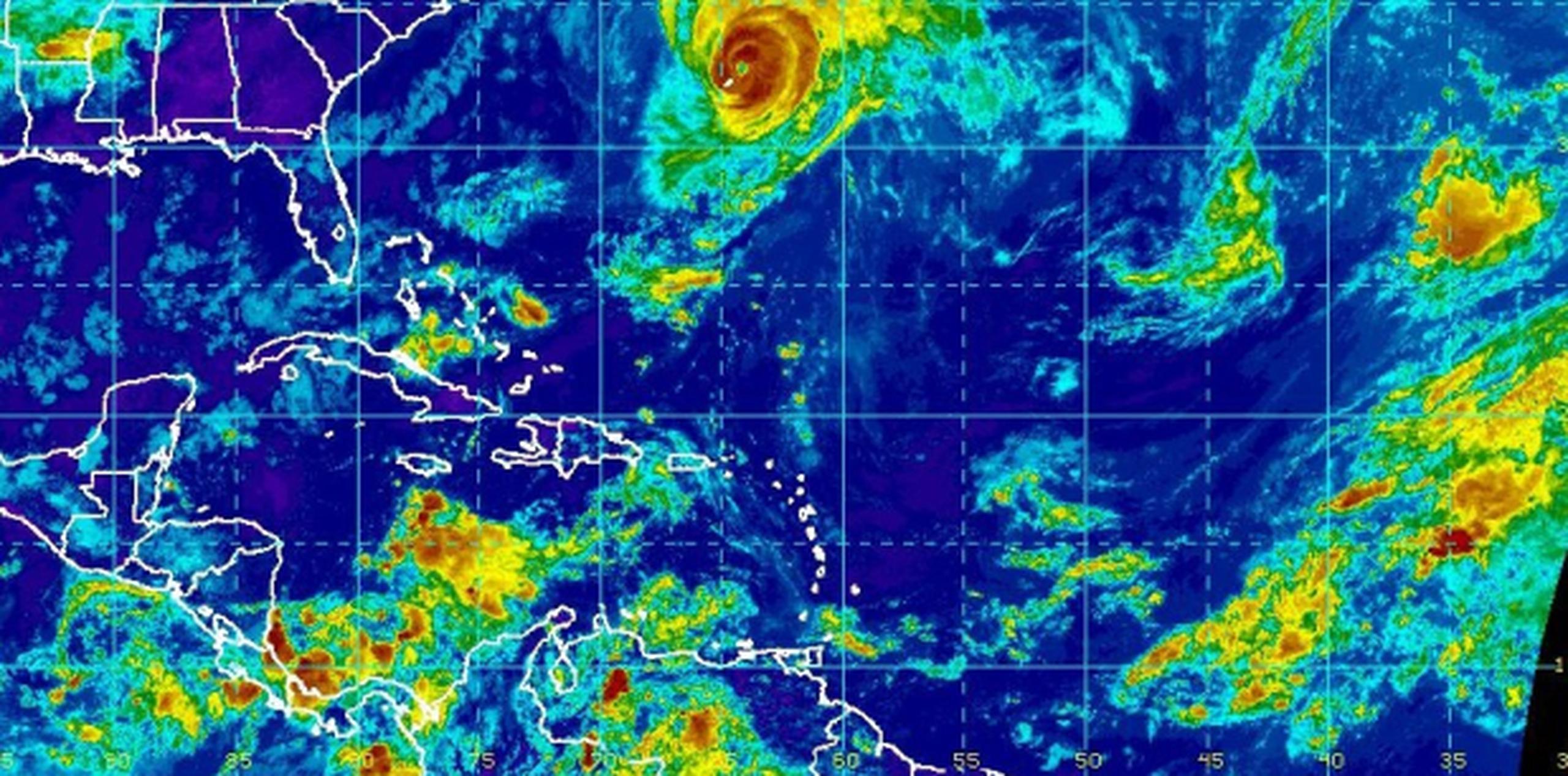 Los meteorólogos han advertido que el huracán continúa siendo extremadamente peligroso. (NOAA)