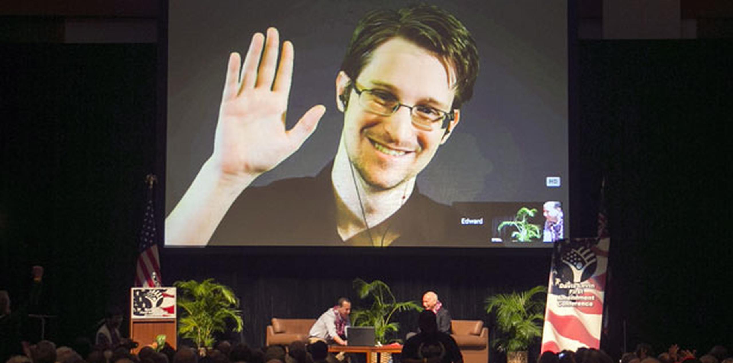 Snowden habló el sábado en el New Hampshire Liberty Forum, popular entre libertarios. WMUR indicó que los organizadores del foro no permitieron a los medios grabar las declaraciones. (AP Photo/Marco Garcia)
