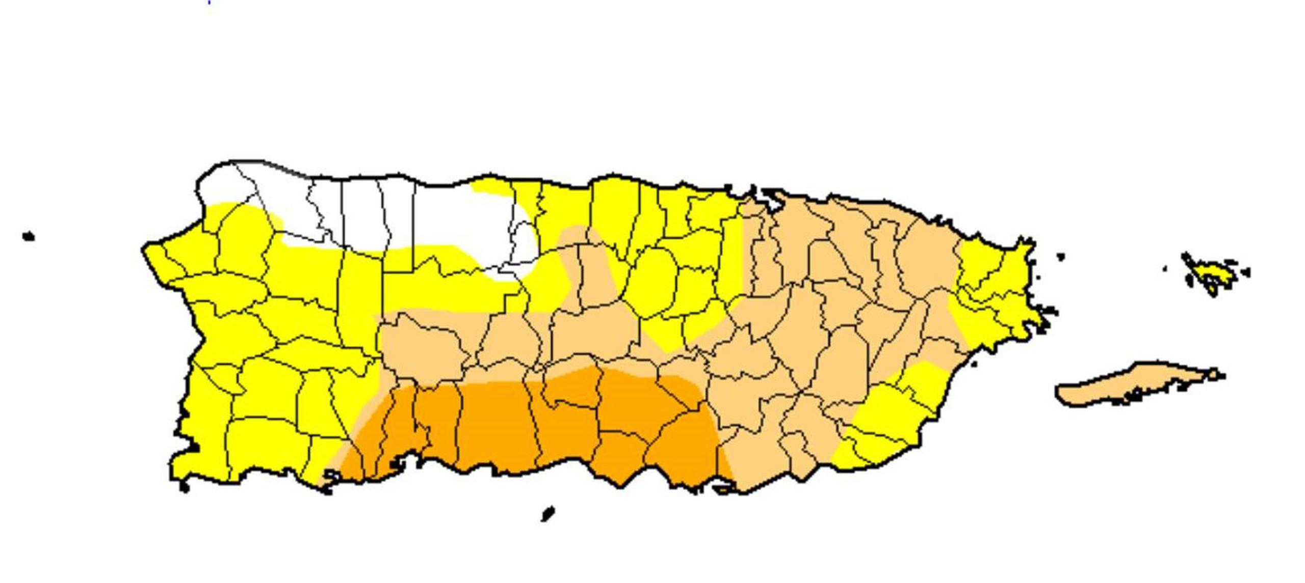 Mapa publicado este jueves por el Monitor de Sequía de los Estados Unidos. Las áreas de anaranjado intenso están en sequía severa, las cremas en sequía moderada y las amarillas en sequía atípica.