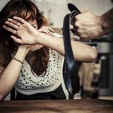 Una de cada tres mujeres sufre violencia física o sexual