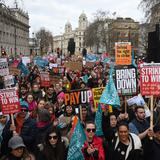 Miles de trabajadores toman las calles del Reino Unido para pedir mejoras salariales 