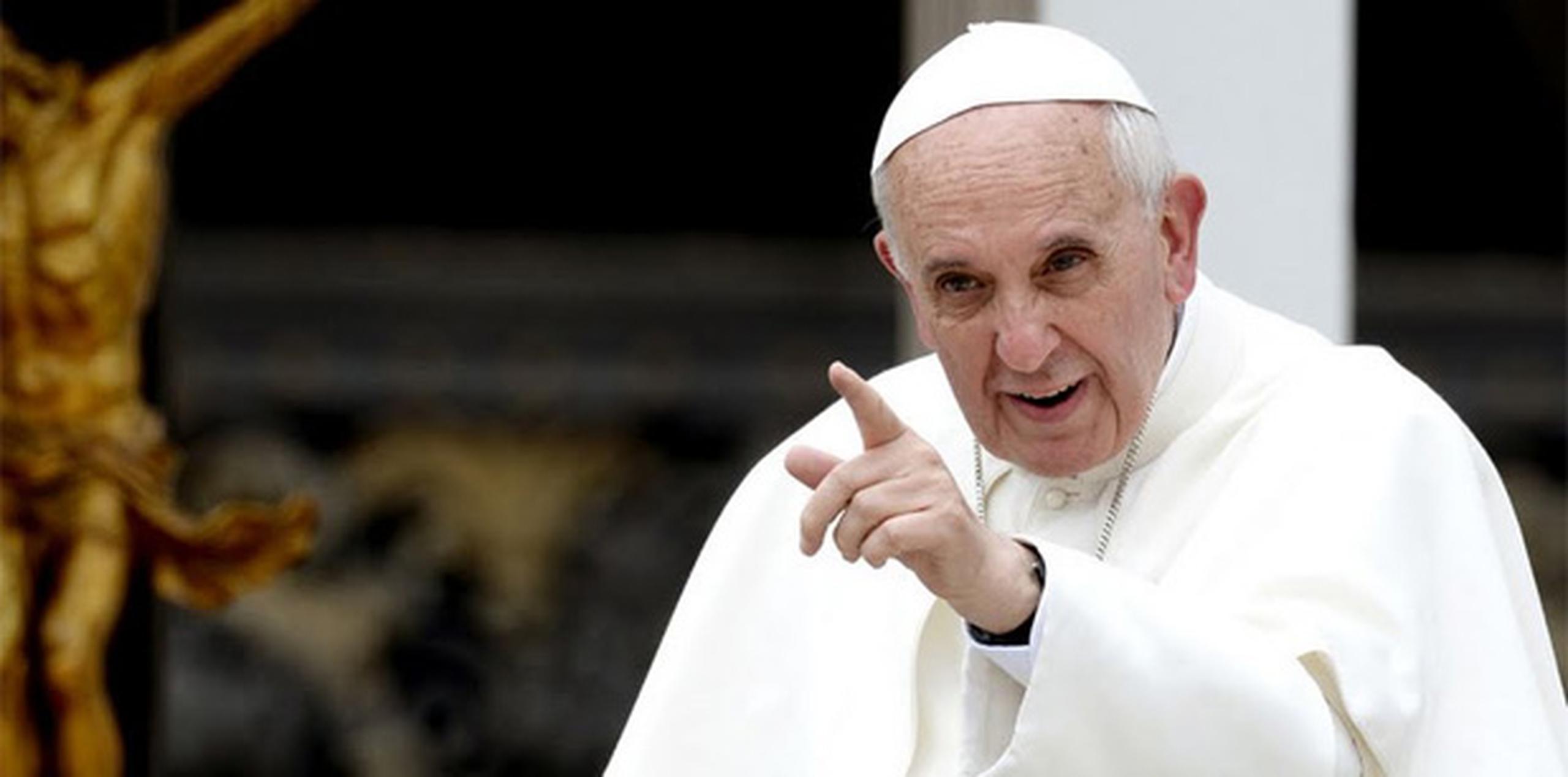 "Es difícil pensar la educación sexual en una época en que la sexualidad tiende a banalizarse y a empobrecerse", señaló el pontífice. (Archivo)