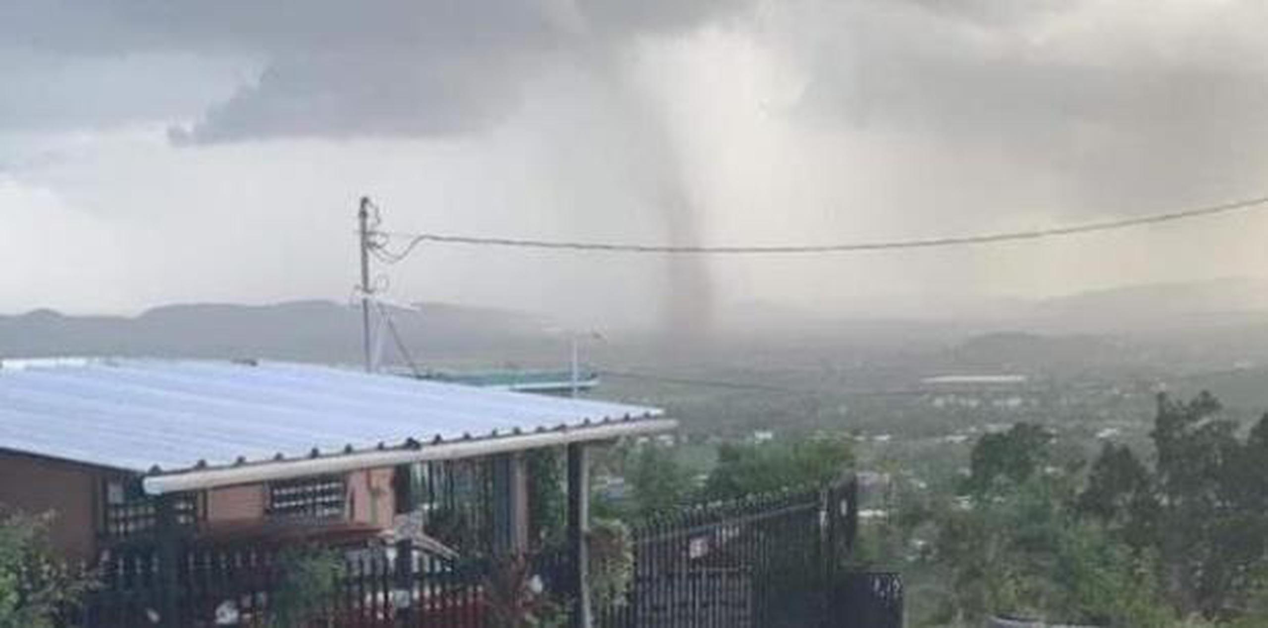 Un tornado se reportó en Lajas el pasado sábado. (Captura)