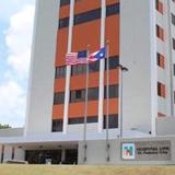 Decisión judicial imputa negligencia a Hospital de la UPR y a empresa de limpieza por muertes