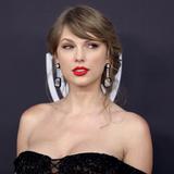 Taylor Swift recupera propiedad intelectual de “Fearless” con su relanzamiento
