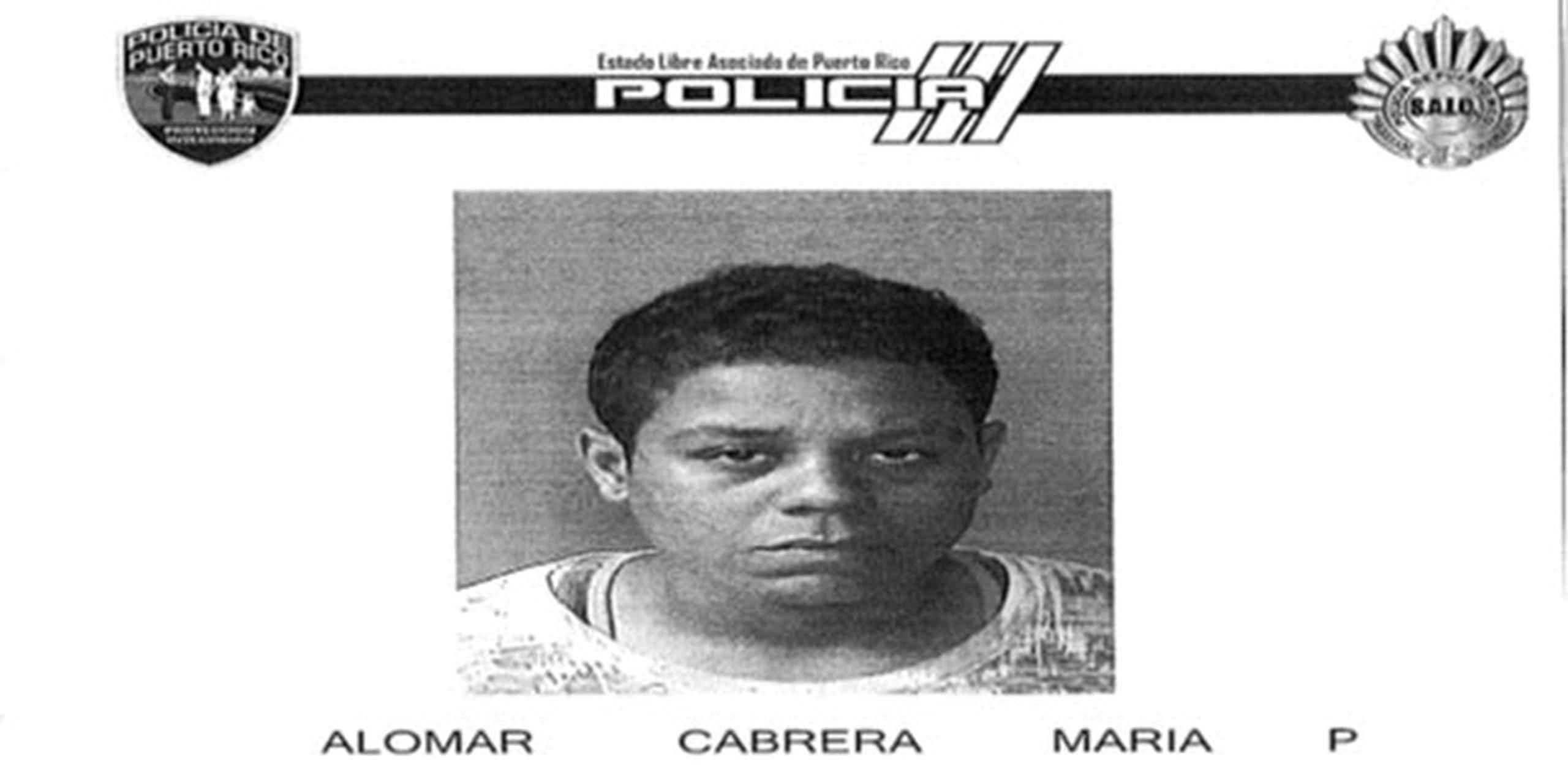 Según la policía, María del Pilar Alomar Cabrera, a eso de las 11:25 de la noche de ayer, miércoles, amenazó a un chofer y lo despojó de $118 producto de las rutas del día. (Suministrada)
