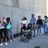 Activistas piden a Nueva York devolver a inmigrantes a hoteles de Manhattan