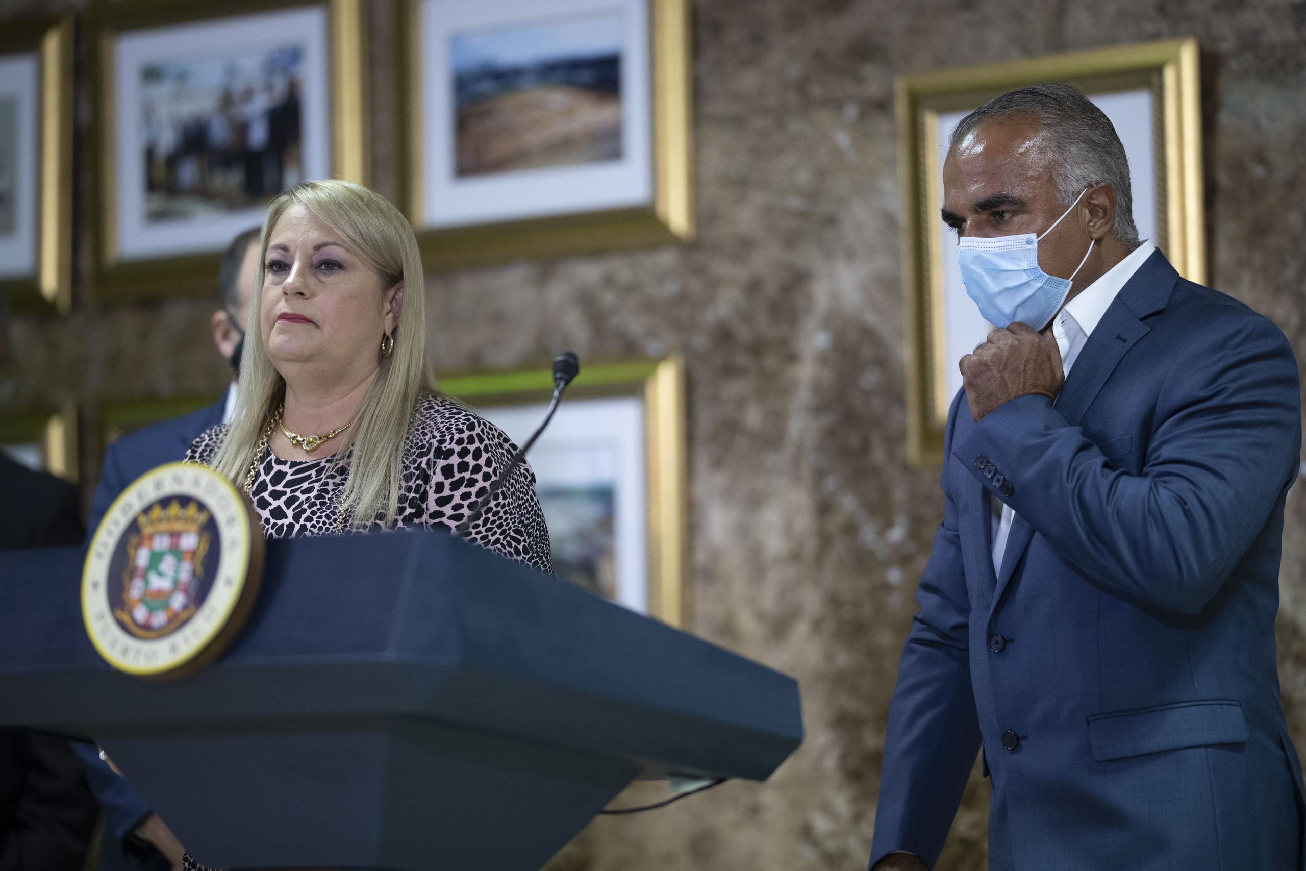 La gobernadora Wanda Vázquez, junto al secretario de Salud, Lorenzo González Feliciano, tiene previsto presentar la nueva orden ejecutiva del coronavirus a finales de esta semana.