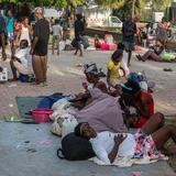 Mujeres y niñas: más vulnerables que nunca por la guerra de bandas en Haití 