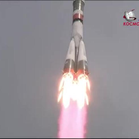 Despega hacia la Estación Espacial Internacional el cohete Soyuz