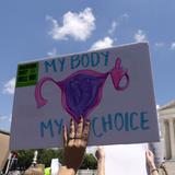 El Supremo de Estados Unidos pospone dos días su decisión sobre veto a píldora abortiva