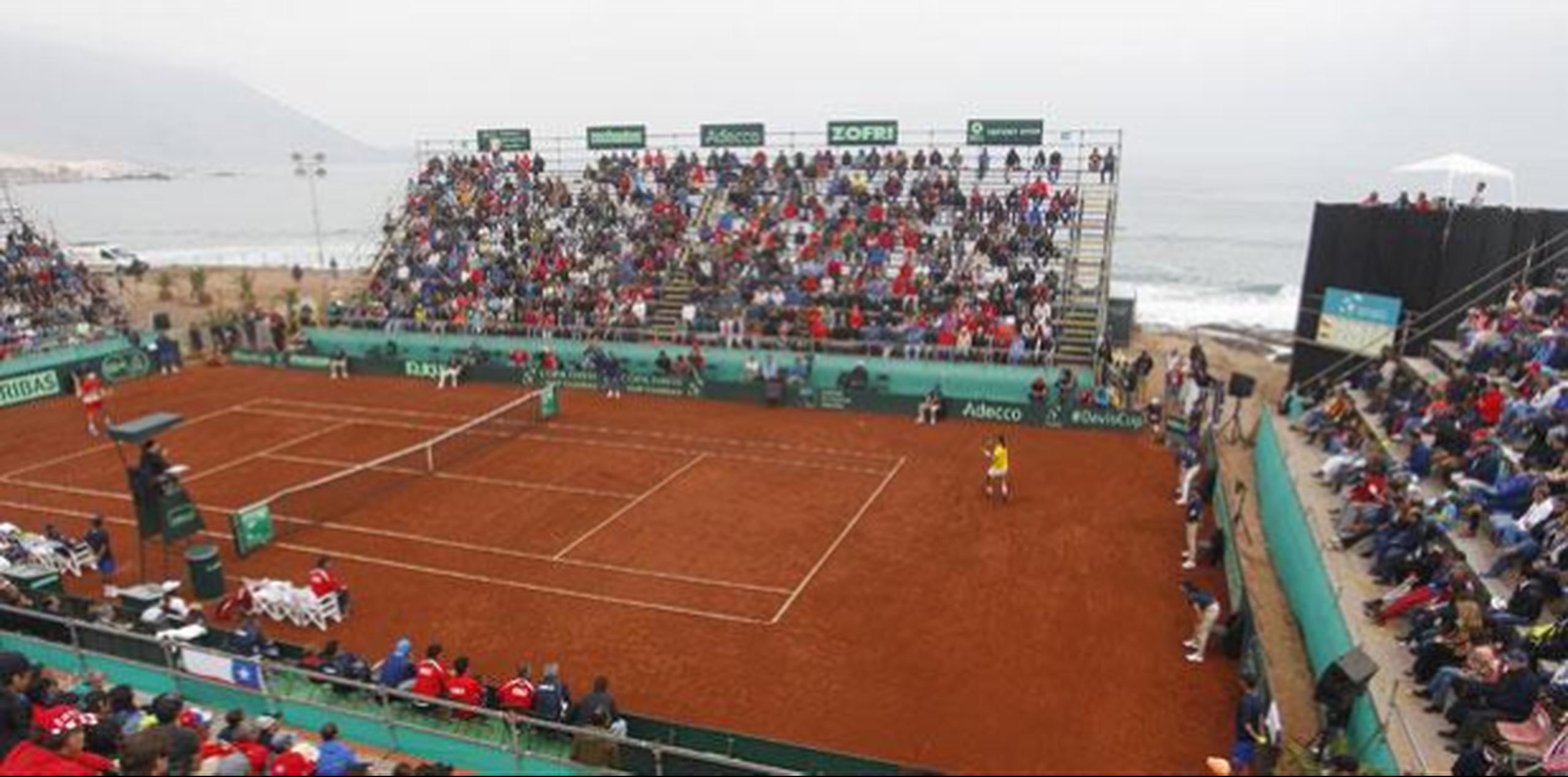 Los tenistas boricuas fueron arrollados por los anfitriones paraguayos que no perdieron ni un set en la última jornada. (EFE/Alex Díaz)