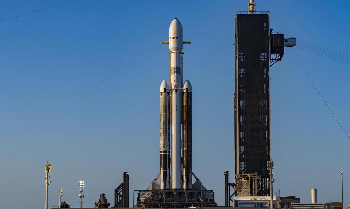 The SpaceX rocket will be visible from Puerto Rico tonight