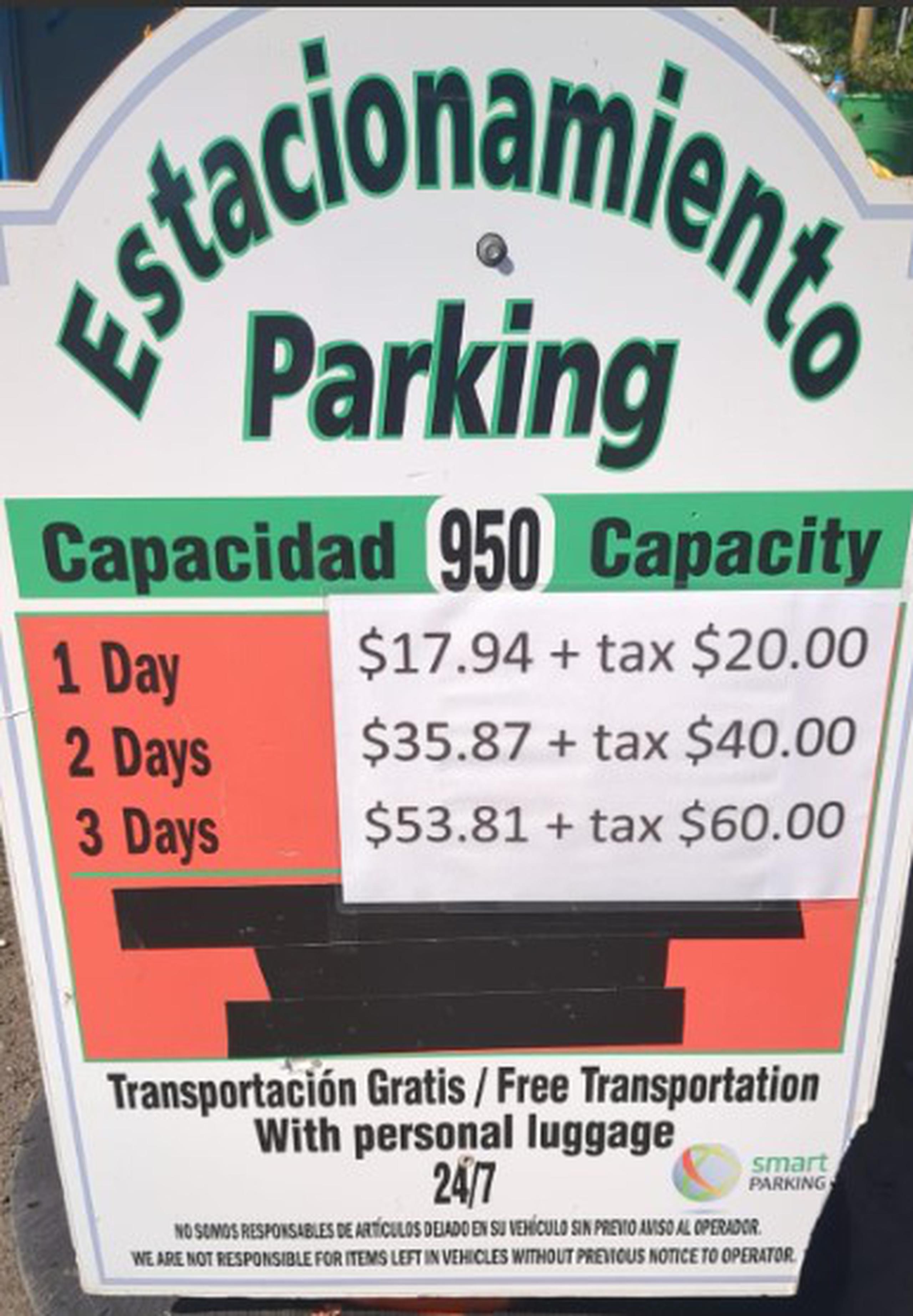 Imagen provista por el alcalde de Vieques, José Corcino, en la que se observa el costo del estacionamiento.