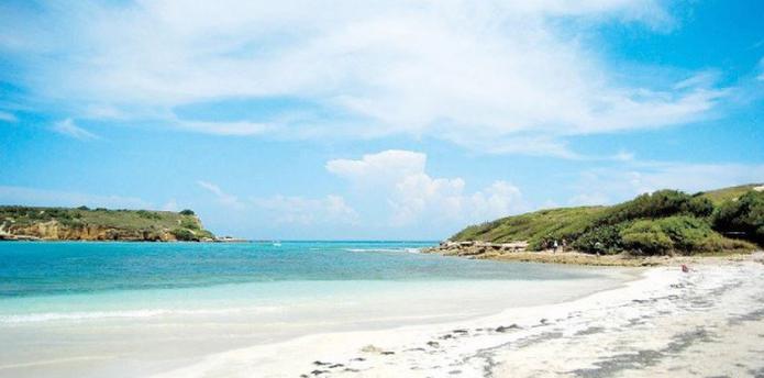 Playa Sucia en Cabo Rojo es una de las 127 playas que tiene ese pueblo. (Archivo)