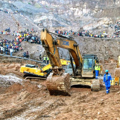 ¡Intenso rescate! Más de 30 mineros quedan atrapados en Zambia