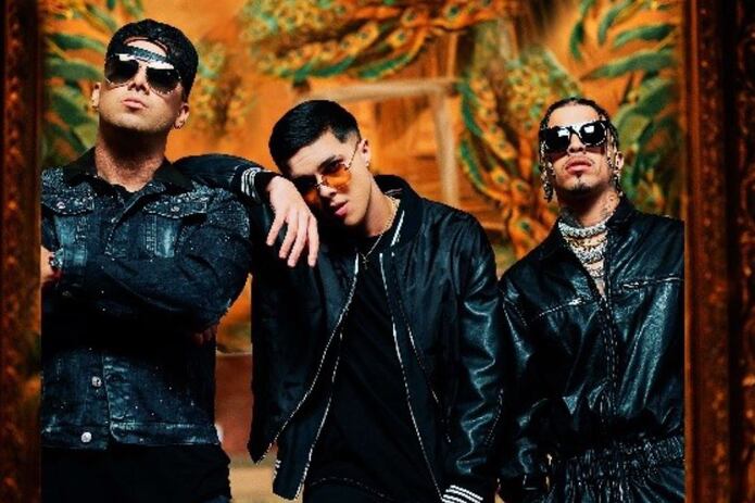 Chris Andrew releases single “Es que tú” with Wisin and Rauw Alejandro