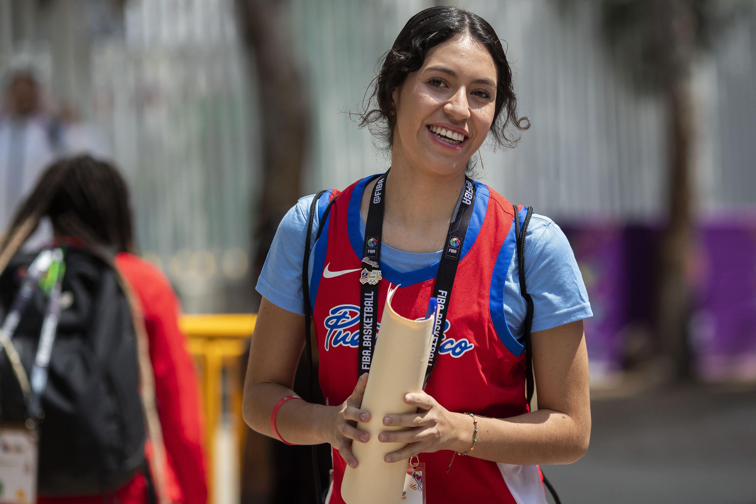 Valeria Serrano, la voluntaria mexicana asignada a Puerto Rico en la AmeriCup.