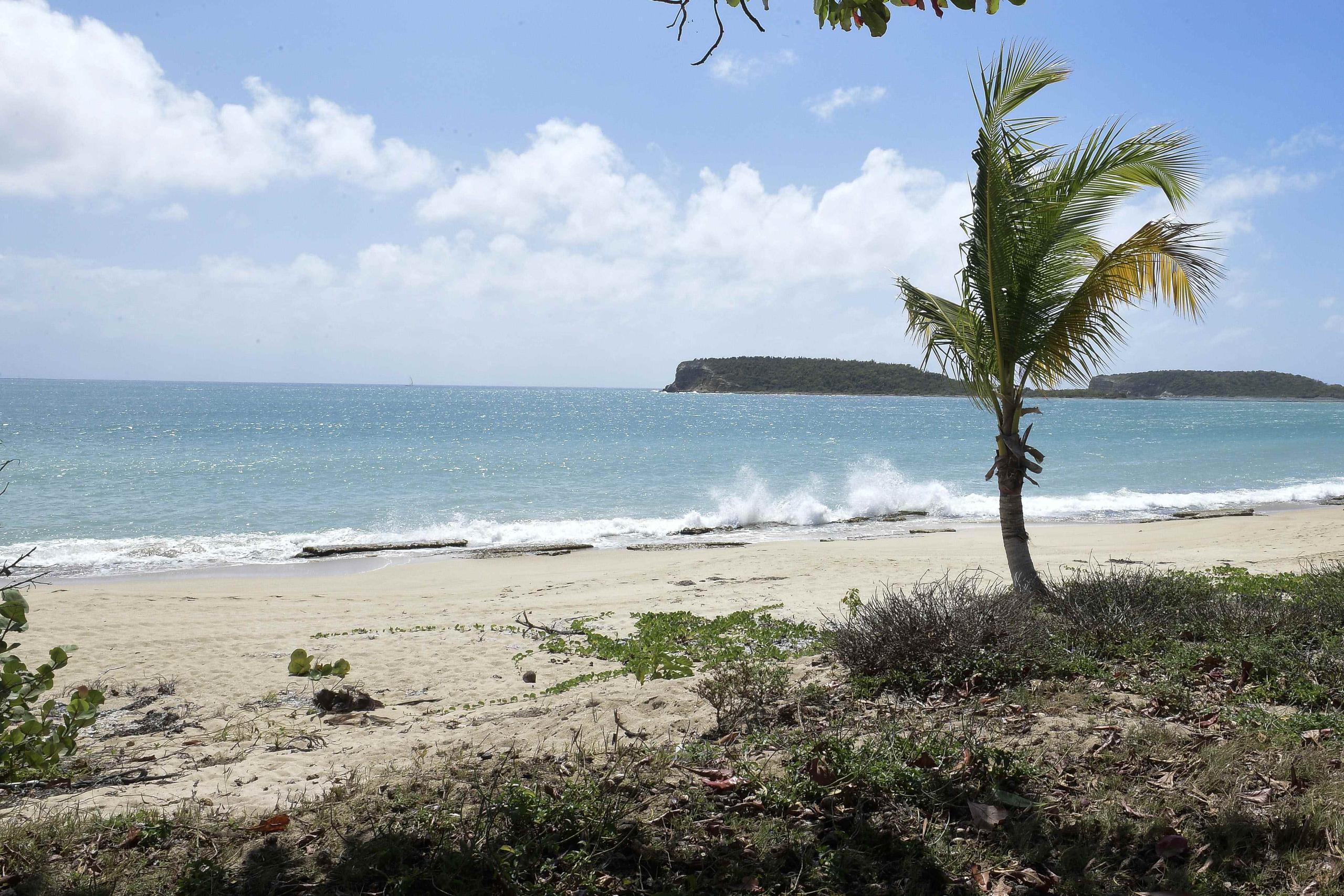 El balneario Sun Bay en Vieques. (GFR Media)