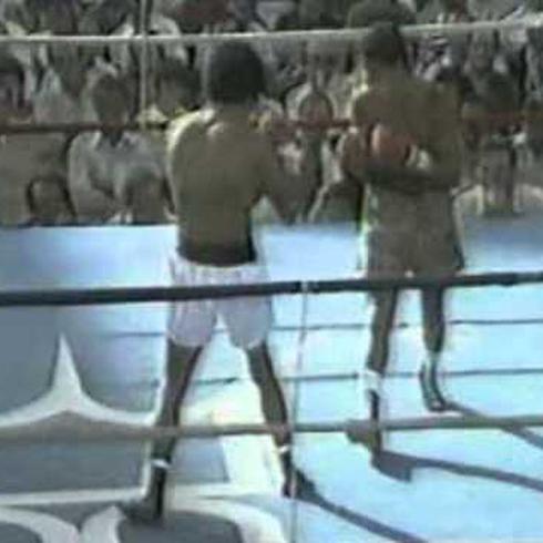 Héctor "Macho" Camacho vs Rafael Limon (1983)