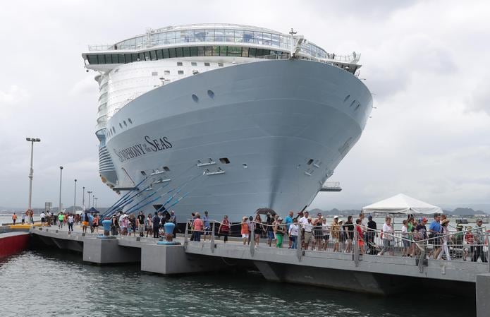 Este año, el puerto de San Juan recibió por primera vez al Symphony of the Seas, de Royal Caribbean, que es el crucero más grande del mundo. (GFR Media)
