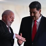 Oposición en Brasil acusa a Lula de “pisotear” la democracia al recibir a Nicolás Maduro con honores