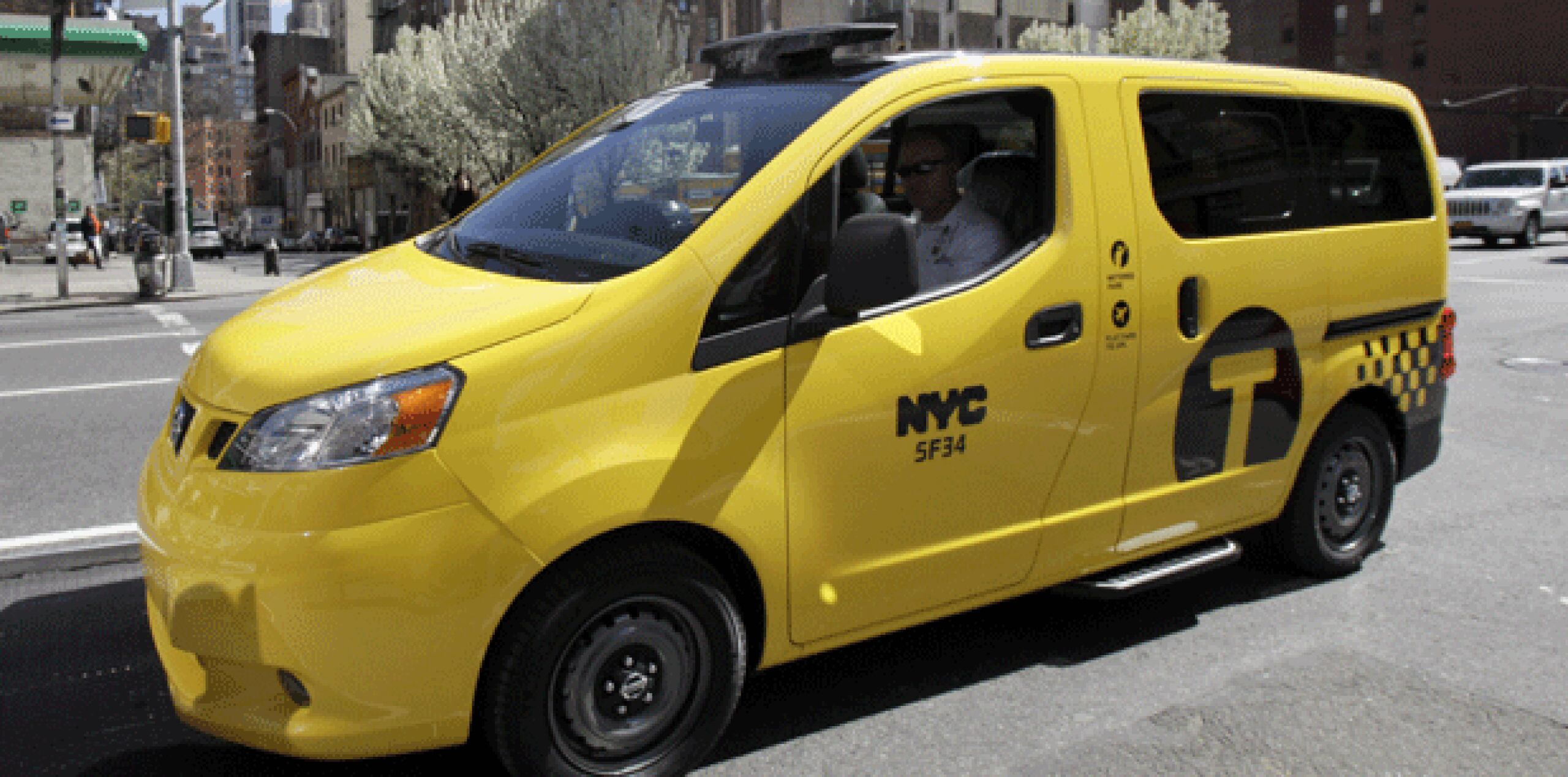 Las autoridades esperan que a la larga hasta el 80 % de los más de 13,000 taxis que circulan por la ciudad sean de este tipo, según The New York Times. (AP)
