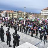 Parlamento eslovaco aprueba tratado militar con Estados Unidos