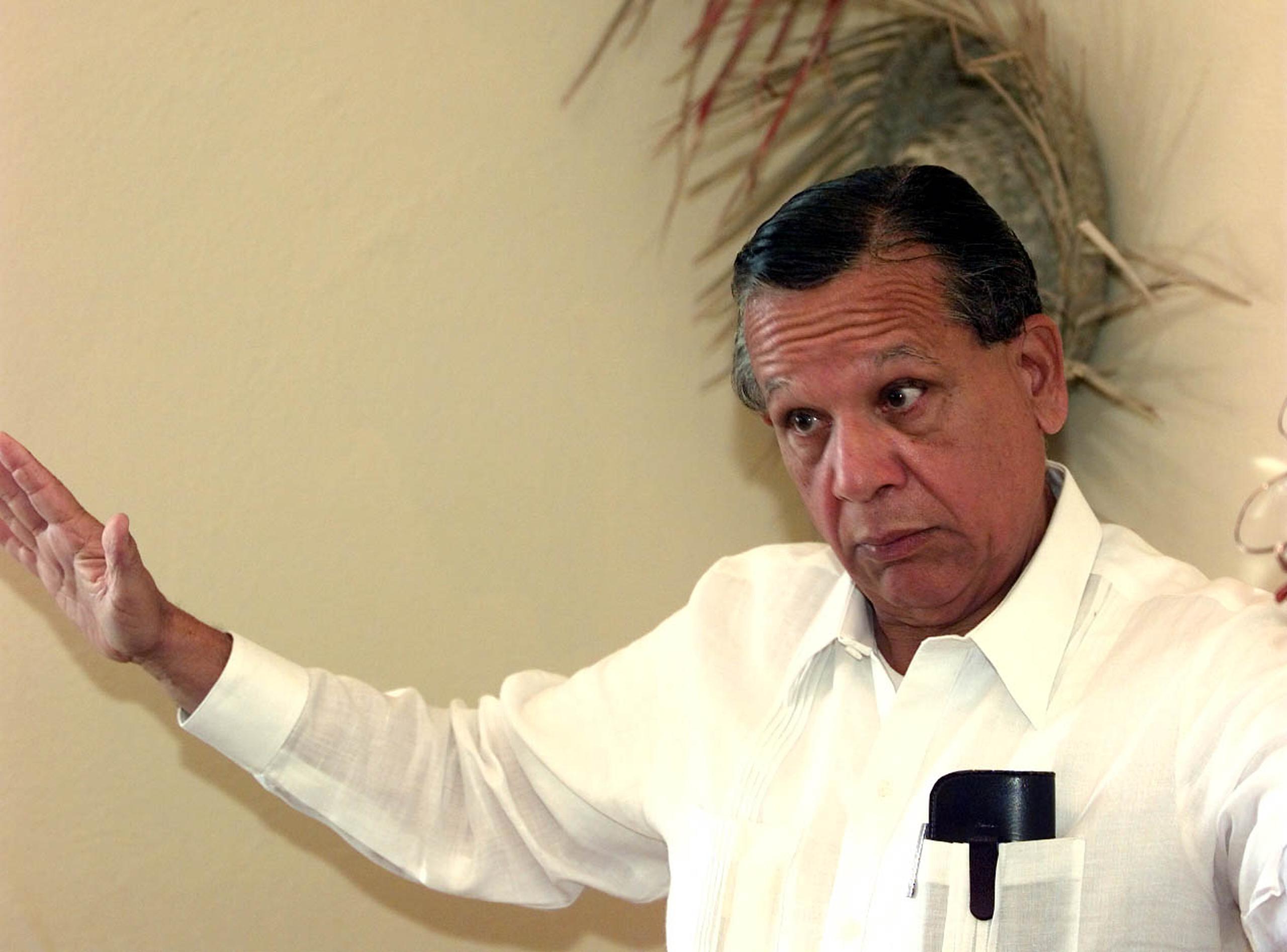 Santos Ortiz aceptó que fue la obra que logró realizar durante su primer cuatrienio (1984-1988) como alcalde bajo la insignia del Partido Popular Democrático (PPD) lo que lo llevó a permanecer como alcalde independiente en su segundo término (1988-1992).