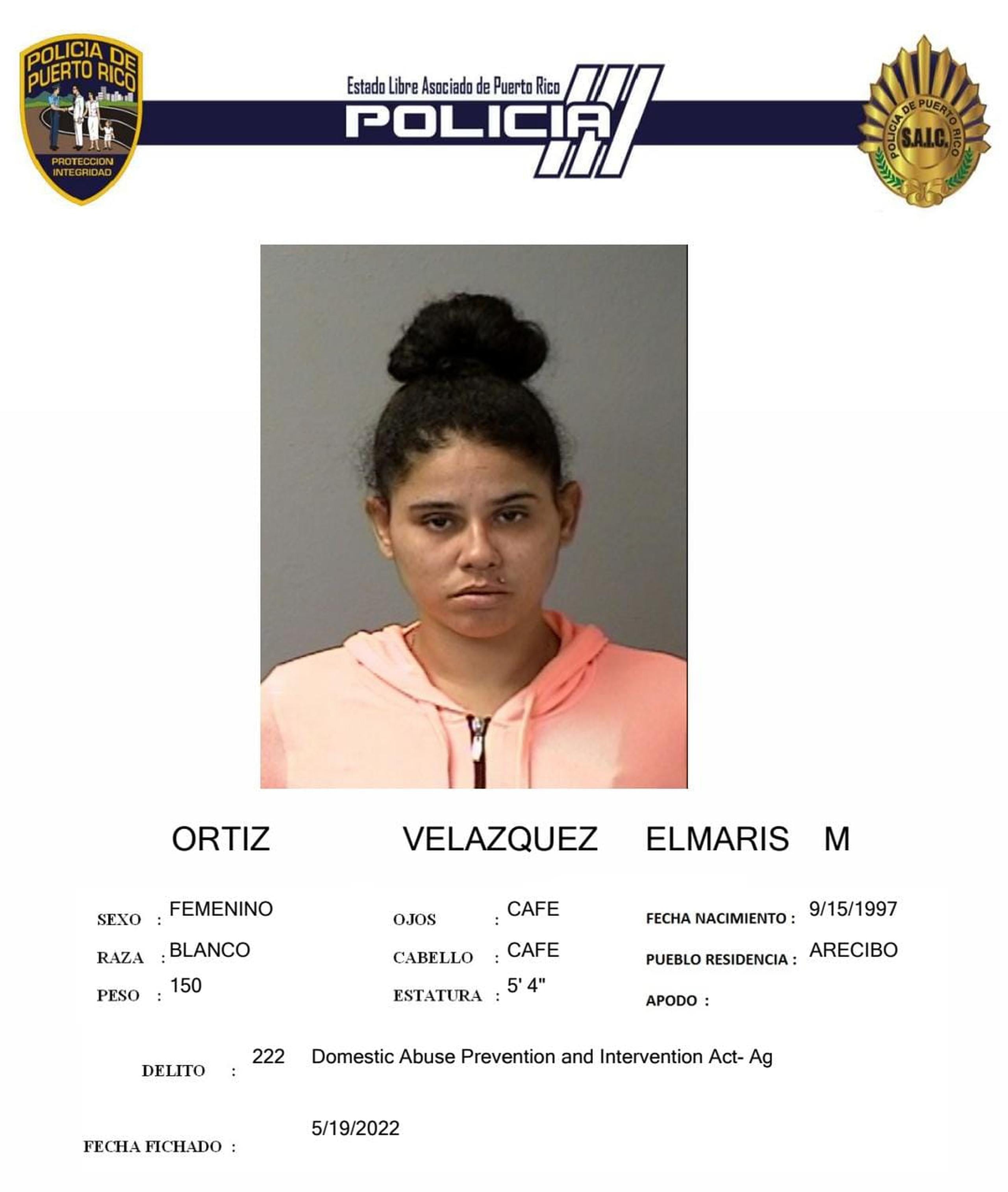 Elmaris M. Ortiz Velázquez, de 25 años, fue asesinada en el interior del automóvil de su pareja en la urbanización Reparto Martell, en Arecibo.