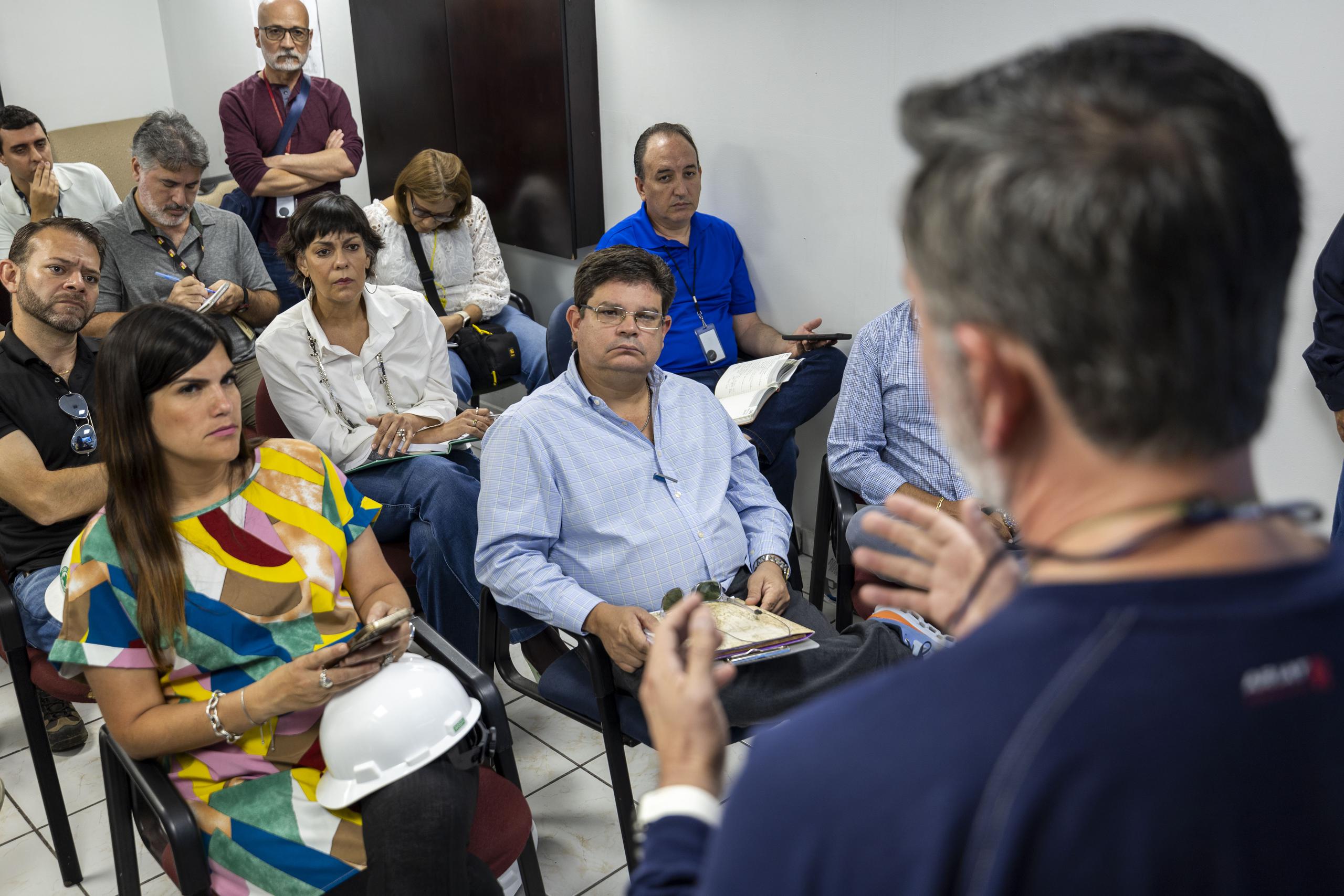El ingeniero Daniel Hernández Morales, vicepresidente de operaciones de Genera, contestó las preguntas de los legisladores.