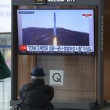 Corea del Norte lanza otros tres misiles en Año Viejo