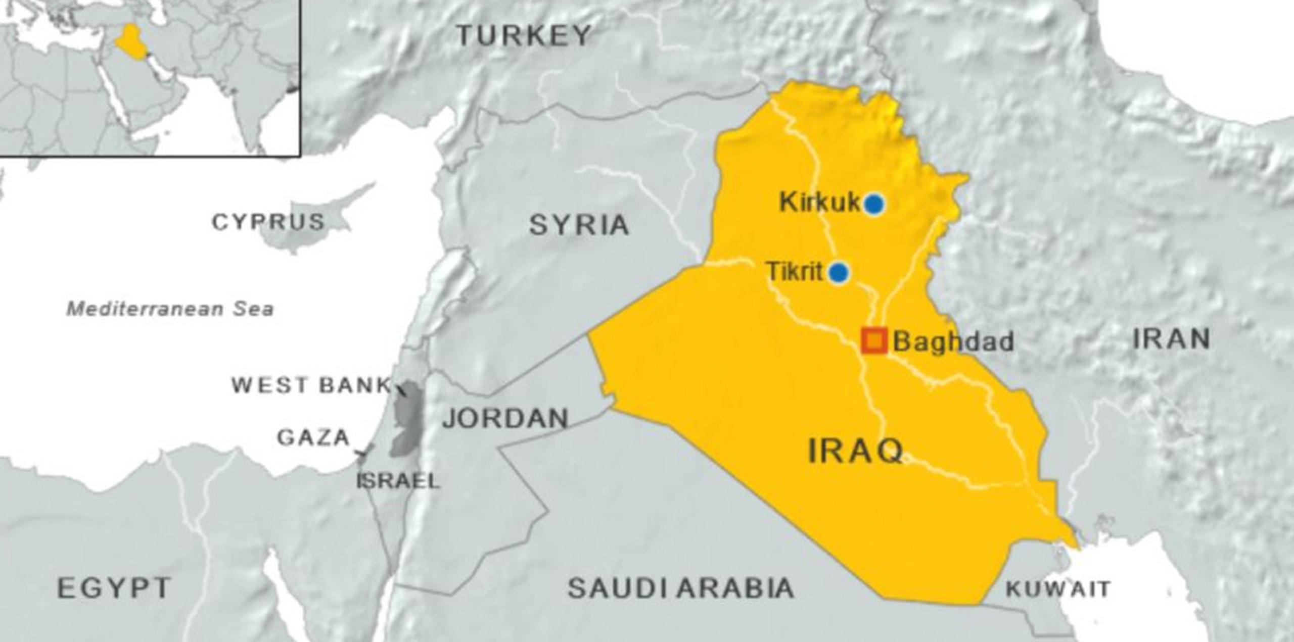 El ataque del miércoles por la noche comenzó cuando un suicida con un cinturón bomba llegó a pie hasta la fiesta en una zona al aire libre en Hajaj, cerca de la localidad de Tikrit, unas 80 millas al norte de Bagdad.