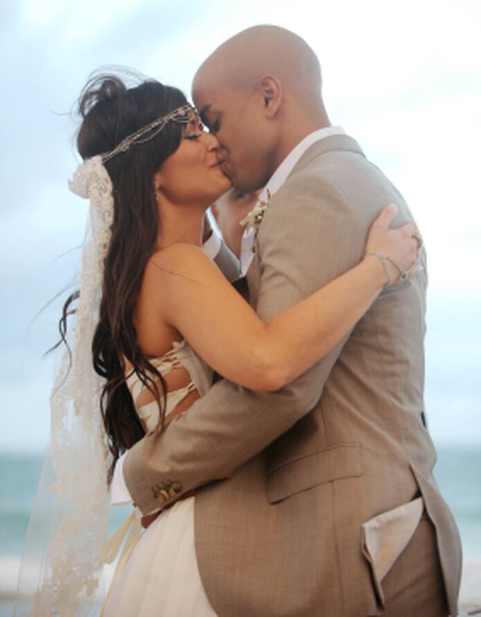 Michael Stuart y Mónica Pérez ya son marido y mujer ...