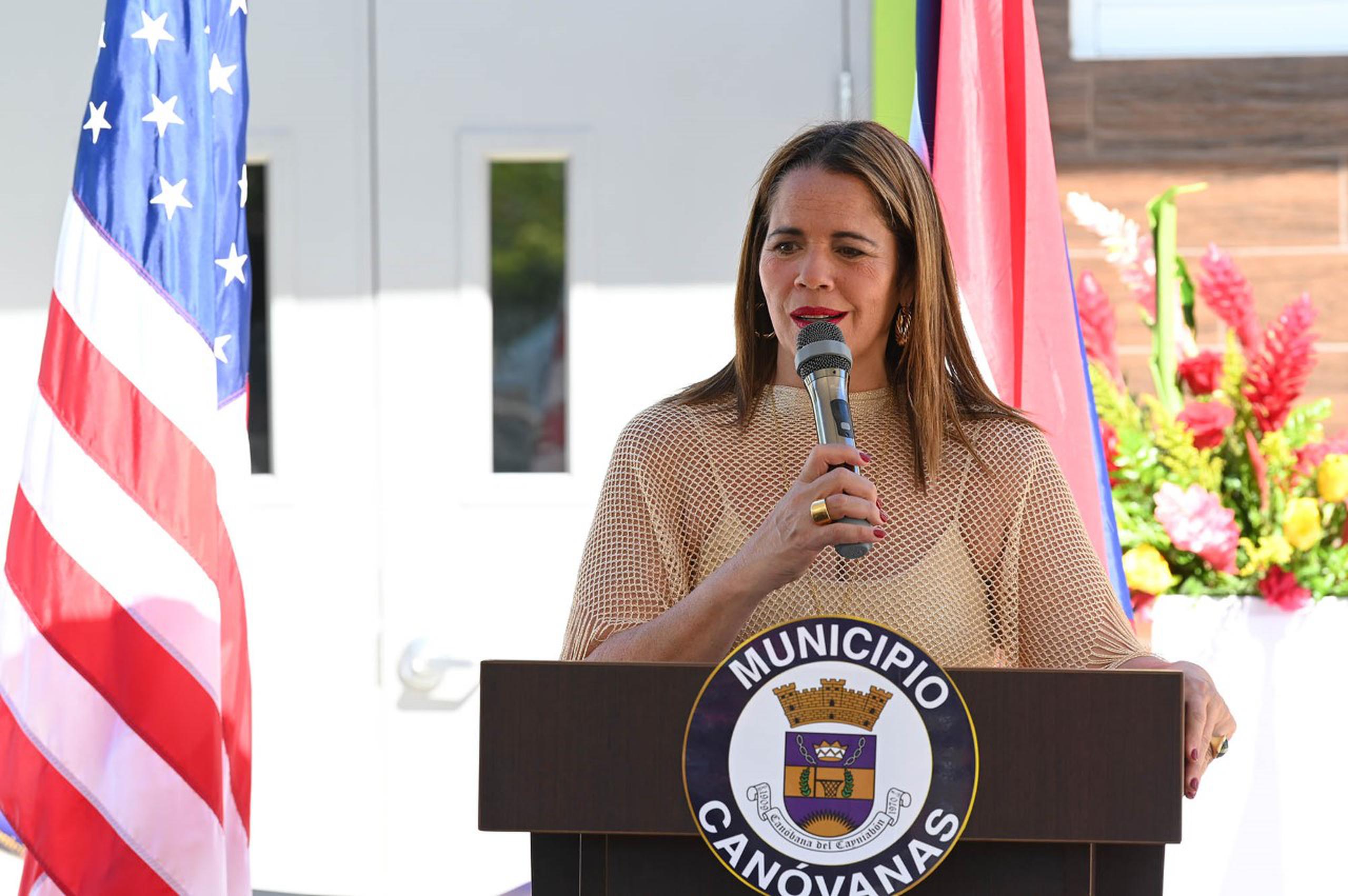 Alcaldesa de Canóvanas, Lornna Soto Villanueva.