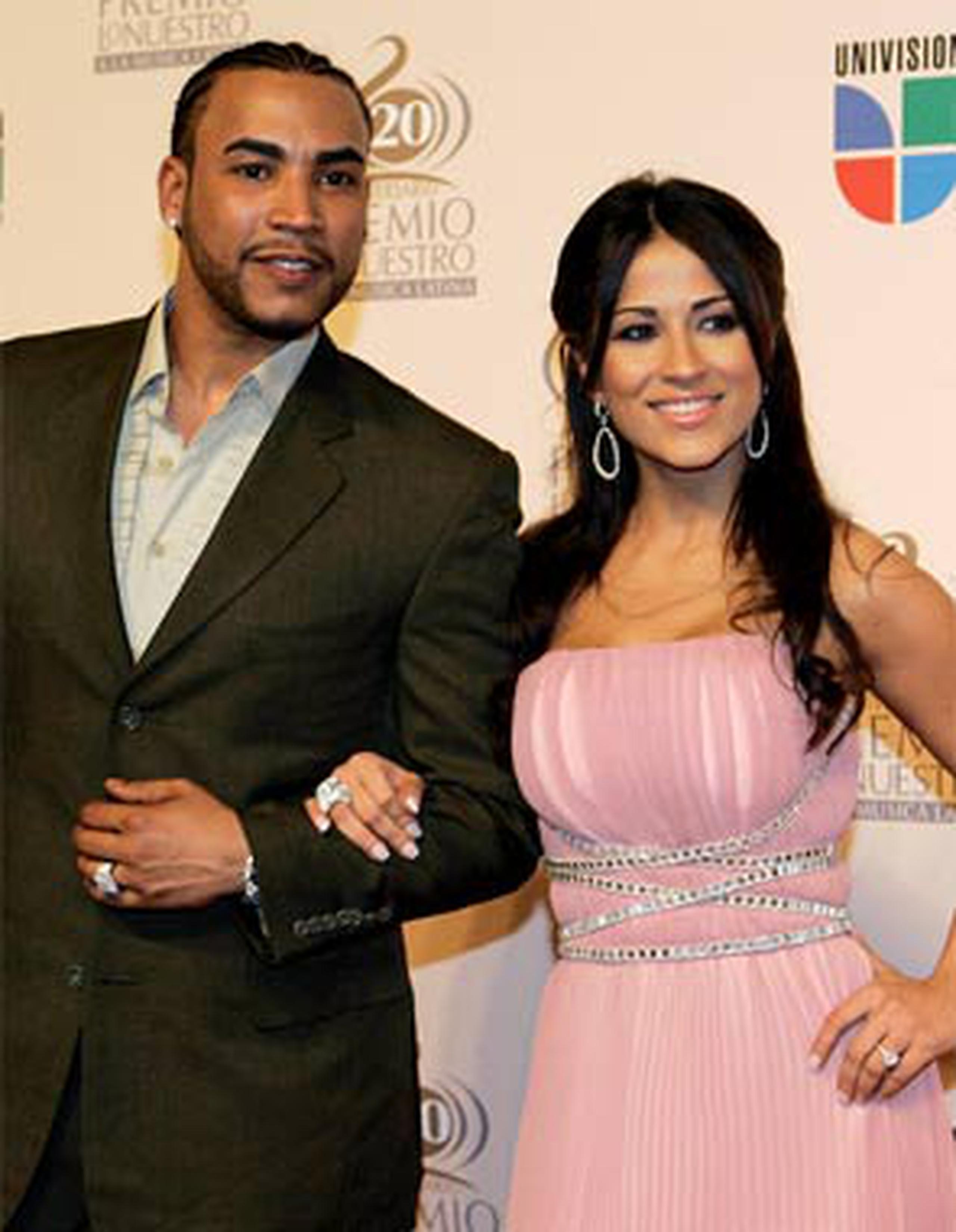 La pareja contrajo nupcias el 19 de abril de 2010 en una fastuosa ceremonia efectuada en un hotel de San Juan.  (Archivo)