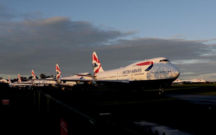 Aviones de British Airways estacionados en el aeropuerto de Cotsworld en Kemble, Inglaterra.