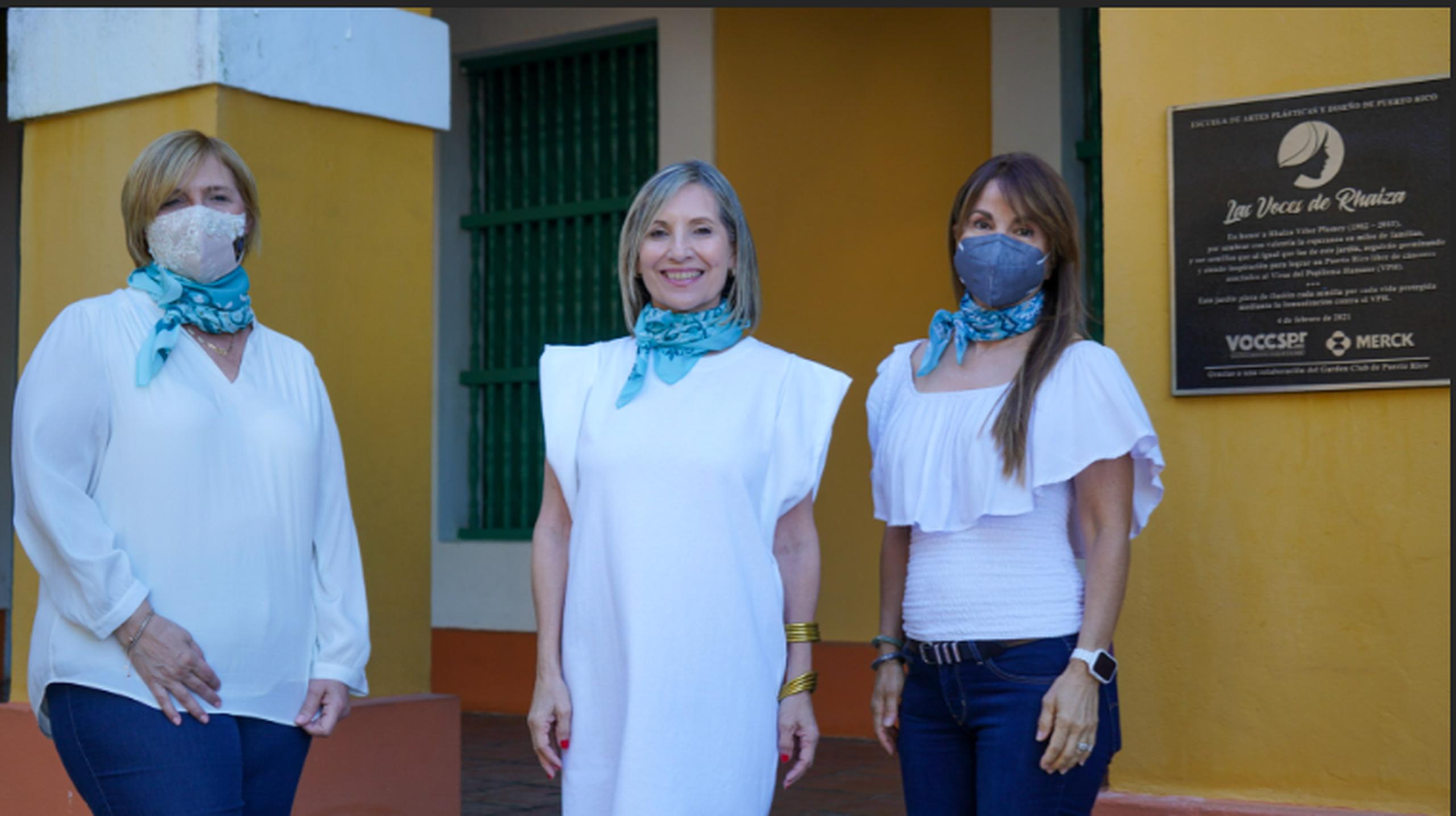 Desde la izquierda, Lilliam Rodríguez, fundadora Las Voces de Rhaiza; Myra Vélez Plumey, mamá de Rhaiza; y Wanda Santiago, embajadora Las Voces de  Rhaiza.