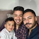 Pareja gay logra ser la primera en adoptar en Guanajuato 