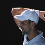 Djokovic impone su veteranía y alcanza las semifinales de Abierto de Australia