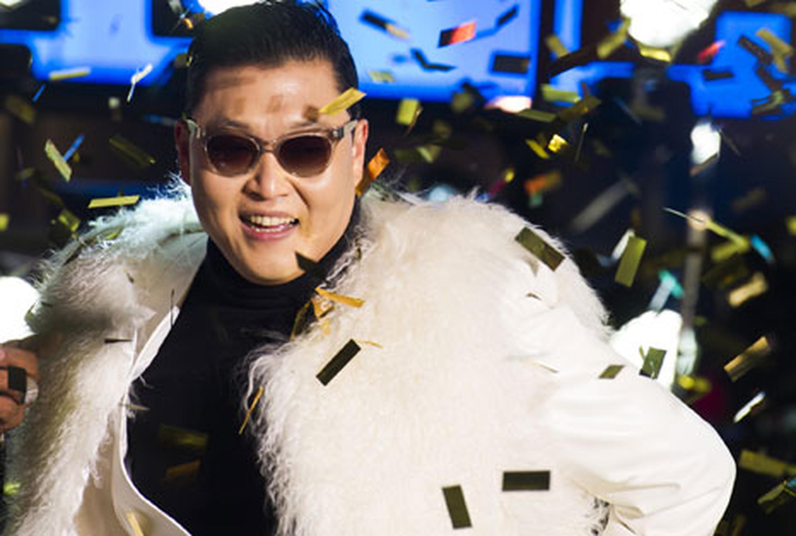El cantante surcoreano PSY, cuyo tema Gangnam Style fue uno de los mayores éxitos musicales del 2012, deleito a los presentes en el día de su cumpleaños.  (AP)