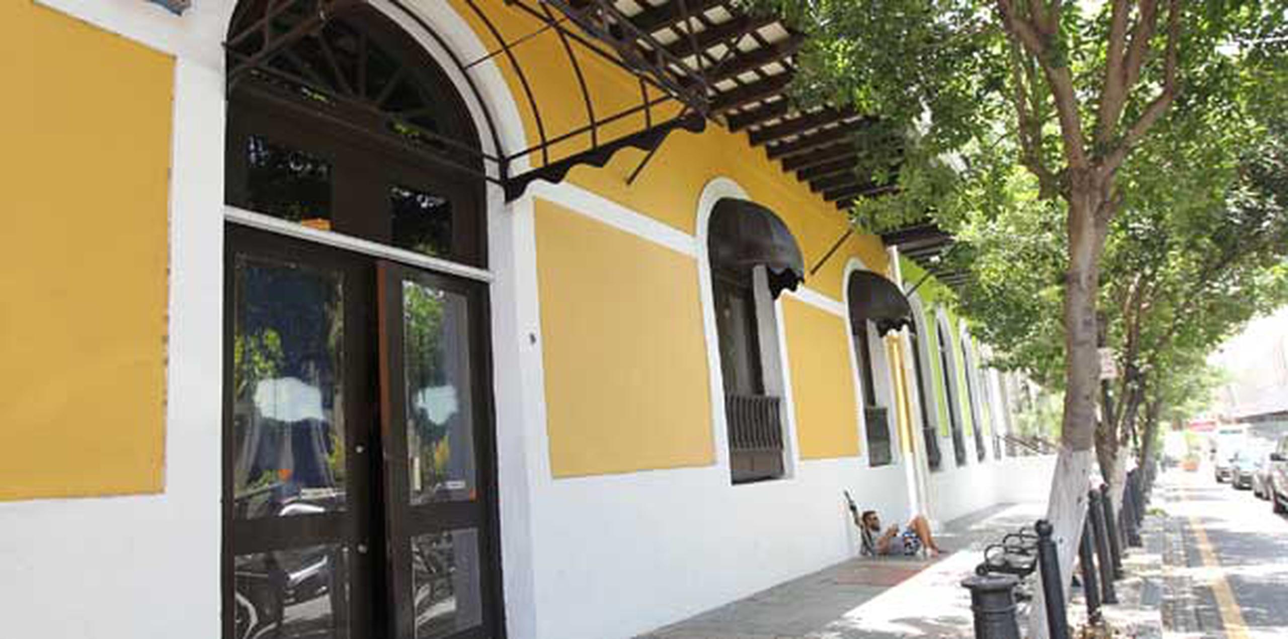 El restaurante Vaca brava ocupa el local que pertenecía al Hard Rock café en Viejo San Juan. (Archivo)