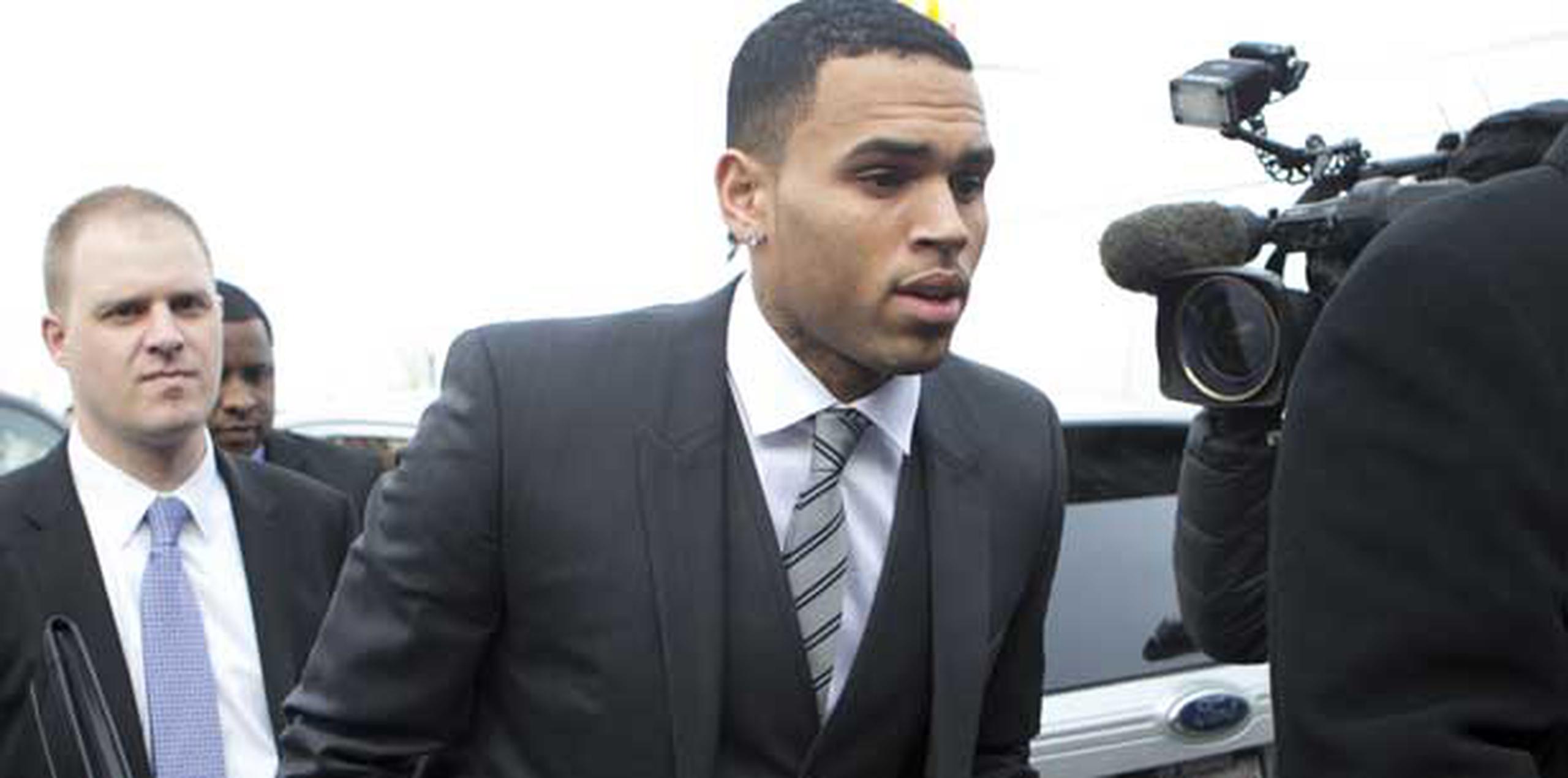 Chris Brown no estuvo presente durante la audiencia.  (AP/Archivo/Manuel Balce Ceneta)