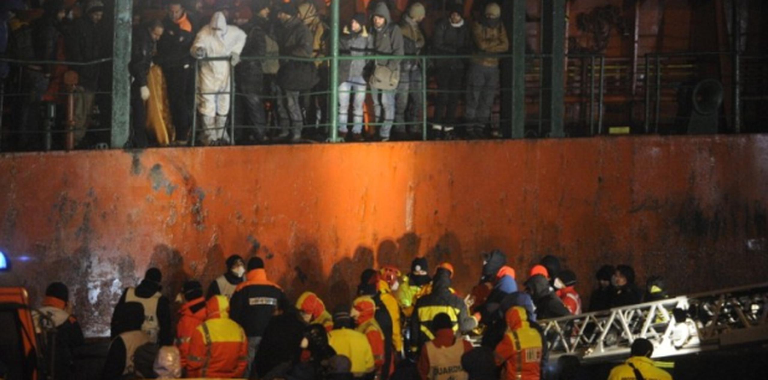 Los contrabandistas frecuentemente abandonan a los migrantes en el mar para evitar ser capturados. (AFP)