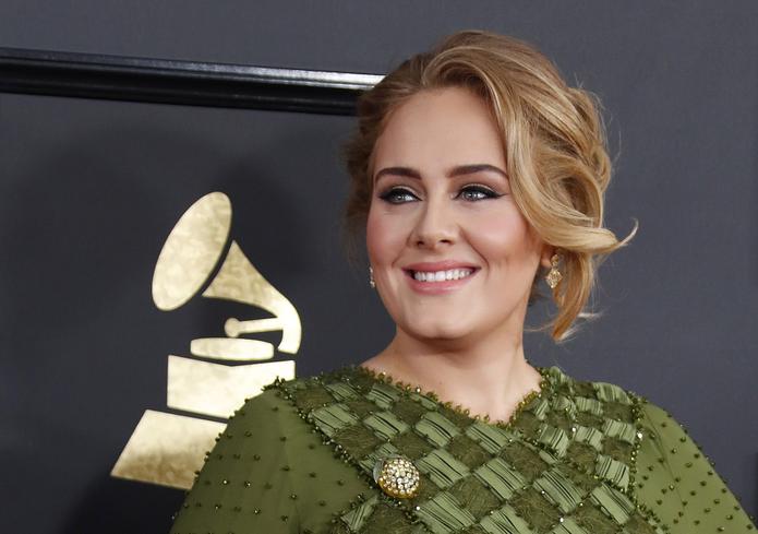 Adele alcanzó el éxito en 2011 con el álbum “21” y batió récords de ventas cuatro años después con “25”.