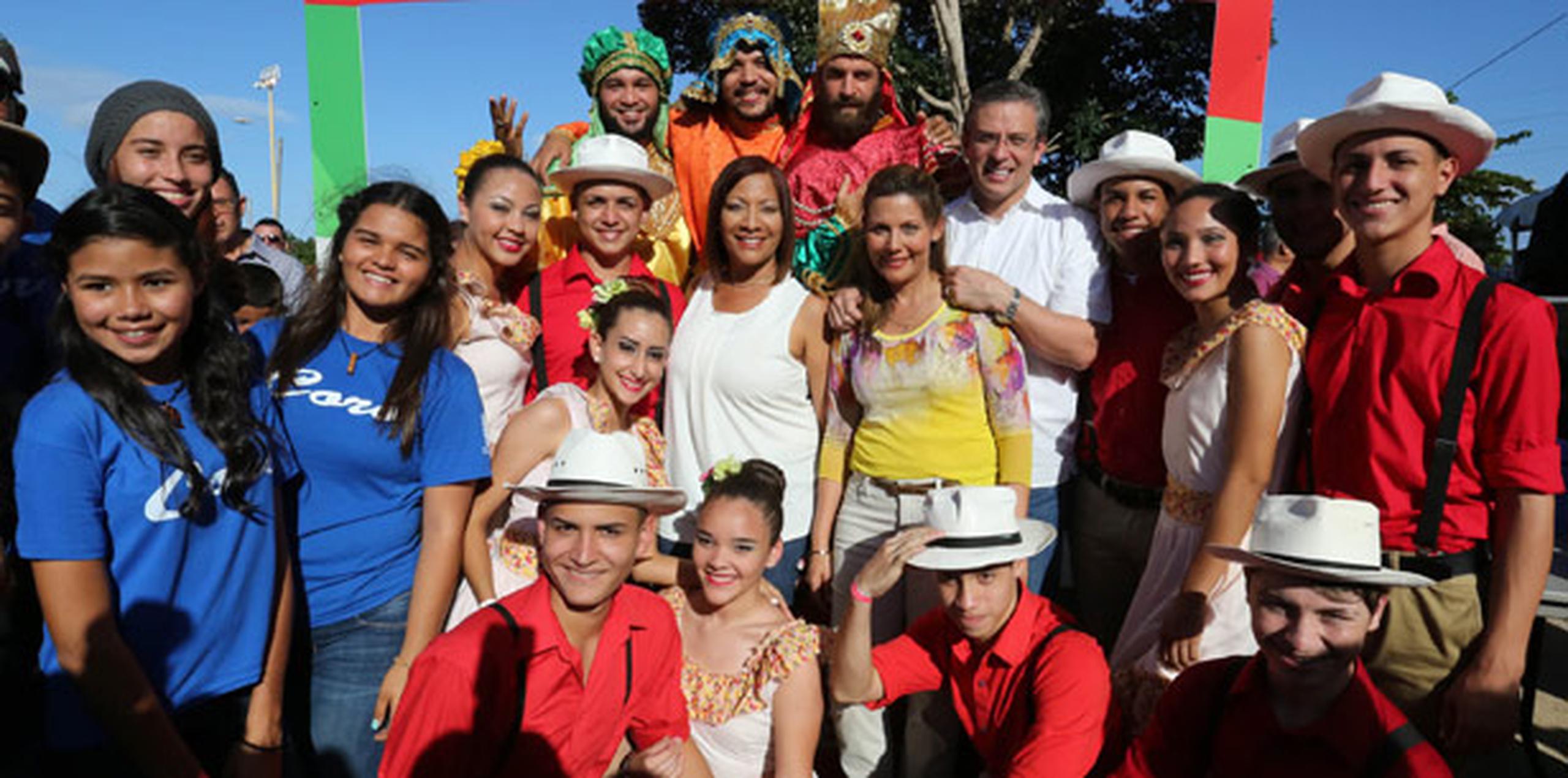 El Día Familiar de Reyes tuvo lugar este año en el Complejo Deportivo Villa Georgetti de Barceloneta y en el Campamento Santiago de la Guardia Nacional en Salinas. (Suministrada)