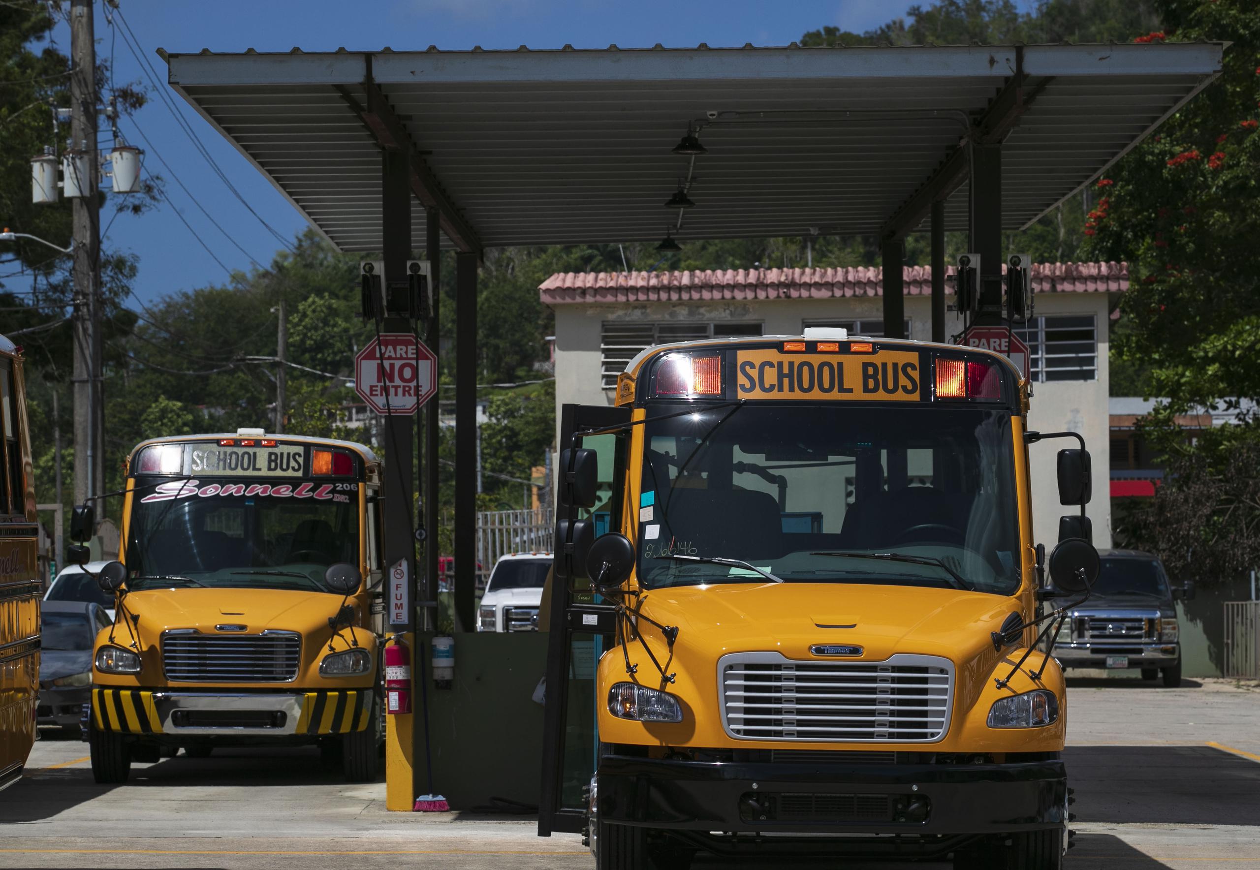 Actualmente, Transporte Sonnell ofrece servicio de transportación escolar en 252 rutas en 10 municipios de Puerto Rico.