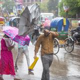 Ciclón deja varios muertos en Bangladesh 