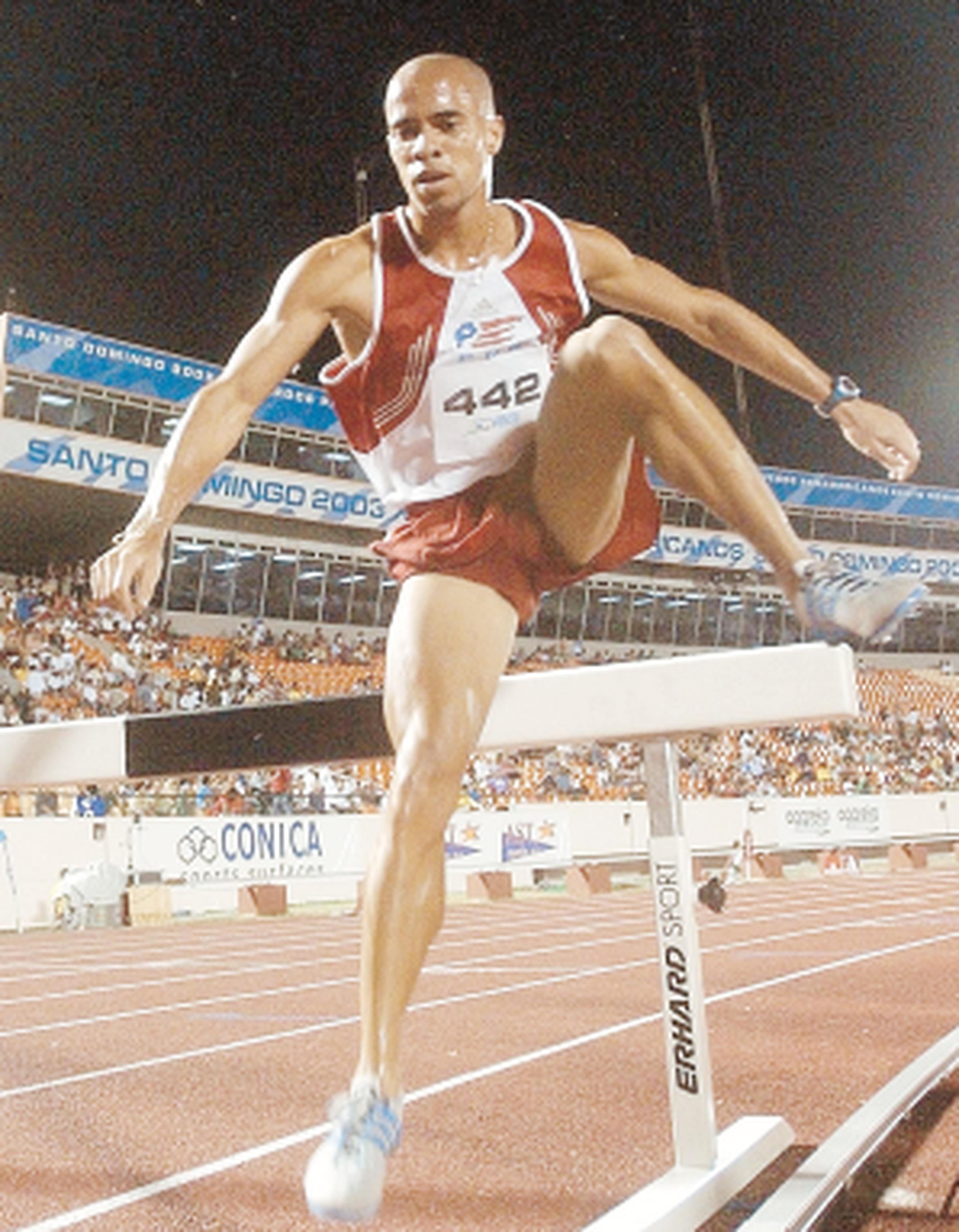 El excorredor olímpico y poseedor del récord nacional de la prueba de 3,000 metros con obstáculos, era actualmente entrenador de semifondo en el Albergue Olímpico y la Universi-dad del Turabo. (Archivo)